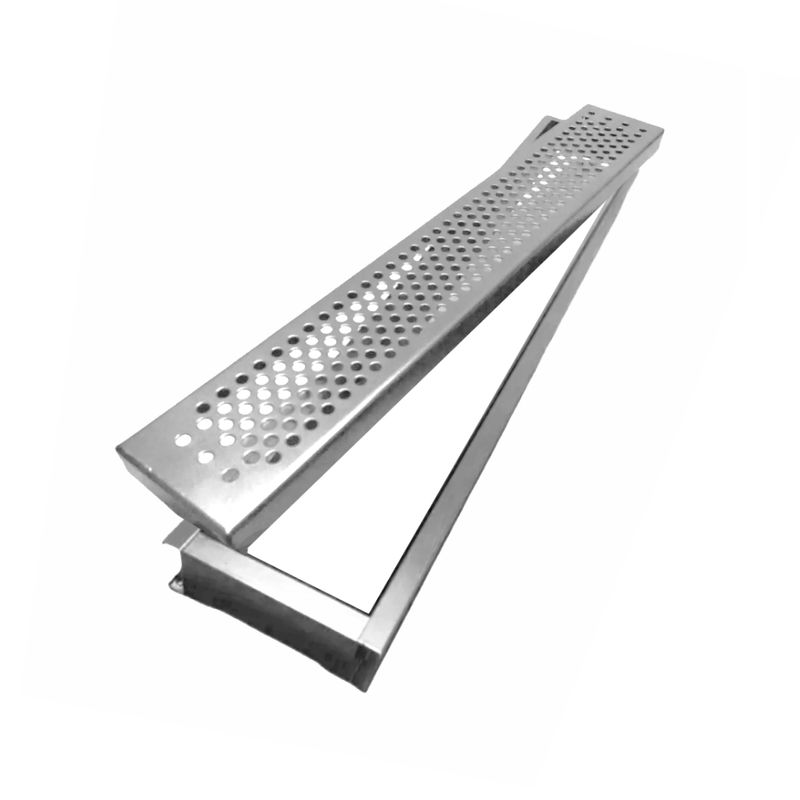 grelha-perfurada-anti-inseto-inox-para-agua-pluvial-10x80cm-jjm-grelhas-1.0.jpg grelha-perfurada-anti-inseto-inox-para-agua-pluvial-10x80cm-jjm-grelhas-1.0.jpg